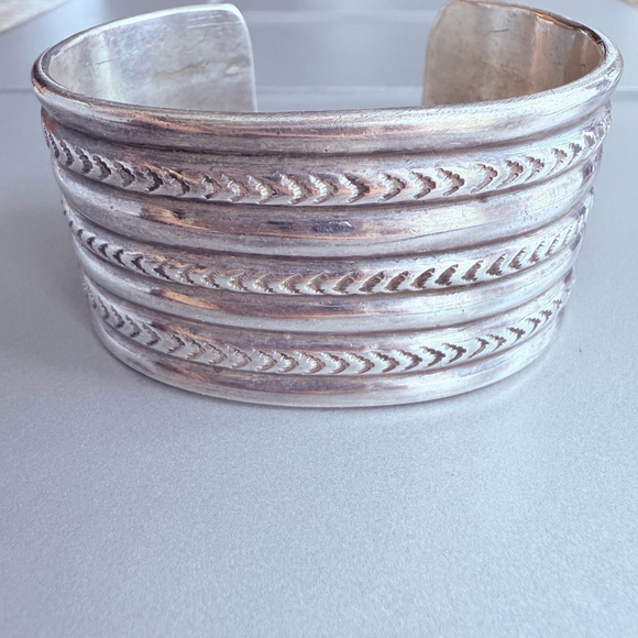 Native American Navajo BIG Handmade 7 Row Wide Arrow Sterling Silv Cuff Bracelet - Picture 8 of 12